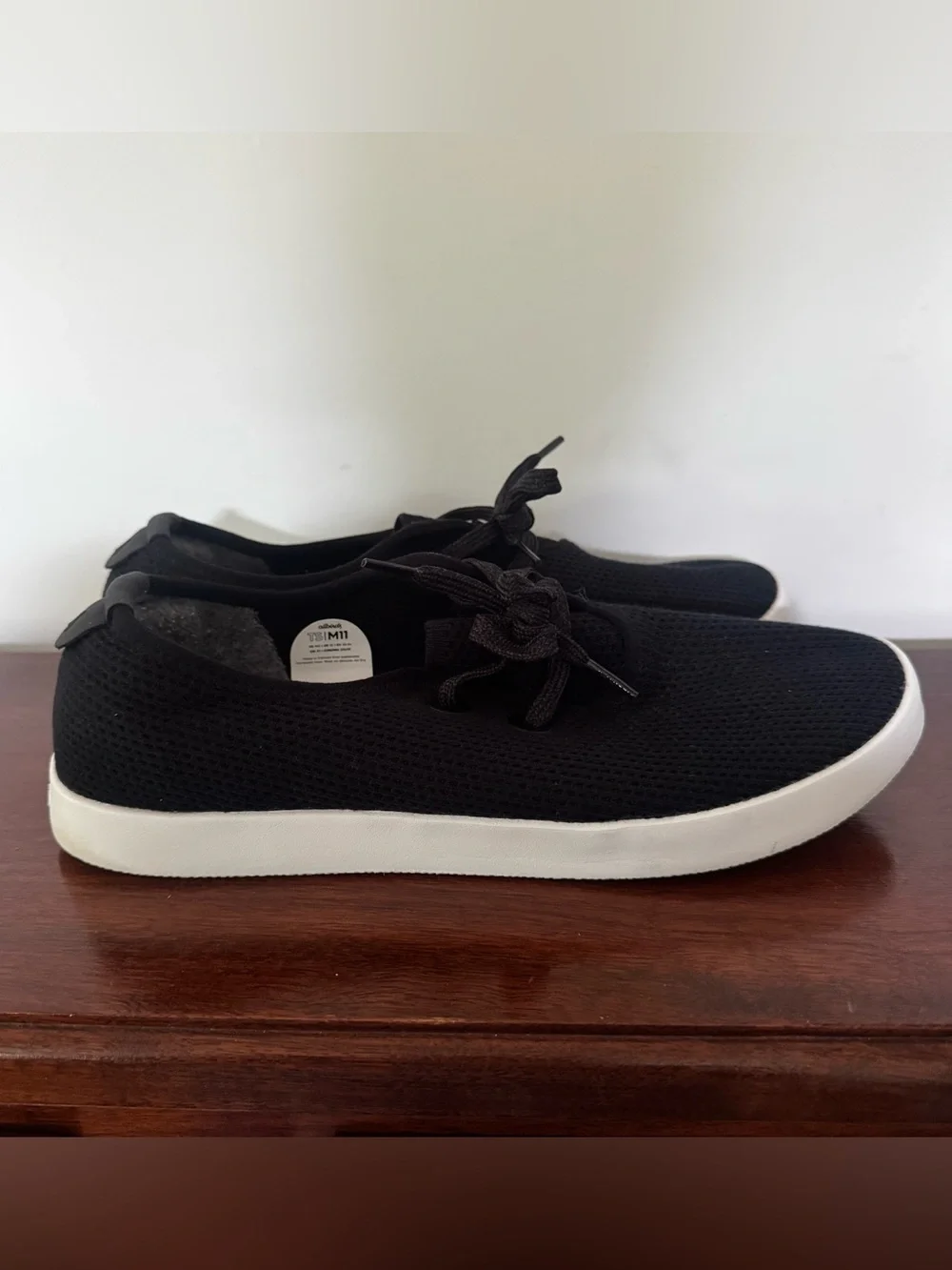 Allbirds Men’s 11 Black Tree Runners Knit Sneakers Casual Comfort Shoes